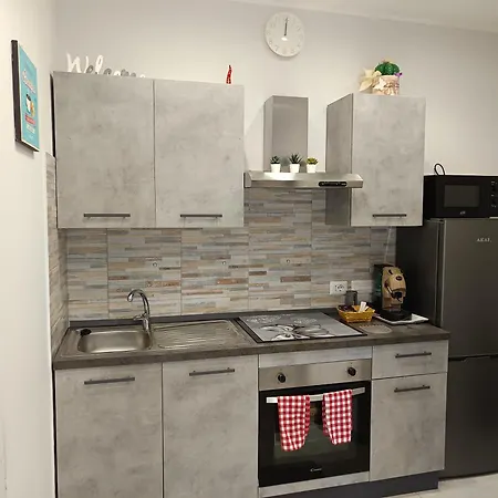 La Casa Di Flo Проживание в семье